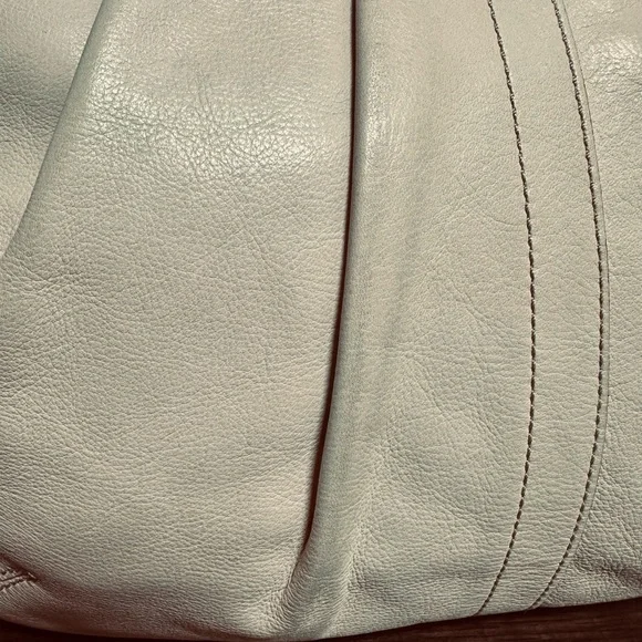 Coach Leather Shoulder Bag and wallet - Picture 10 of 16